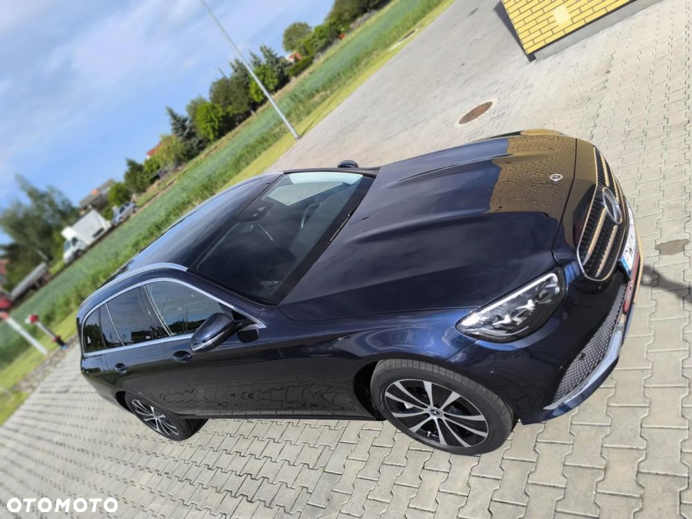 Mercedes-Benz Klasa E ver-300-de-4matic-t-9g--tronic-avantgarde - 9