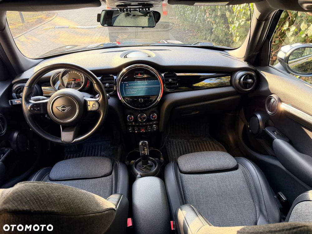 MINI Cooper Classic Trim - 5