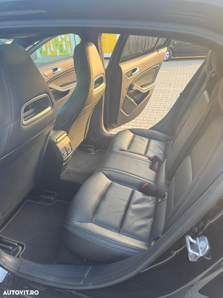 Mercedes-Benz GLA 200 d Aut. - 6