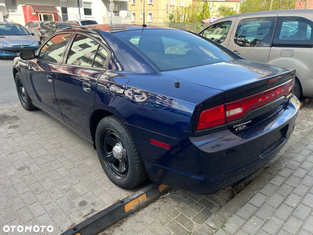 Dodge Charger 5.7 V8 RT - 8