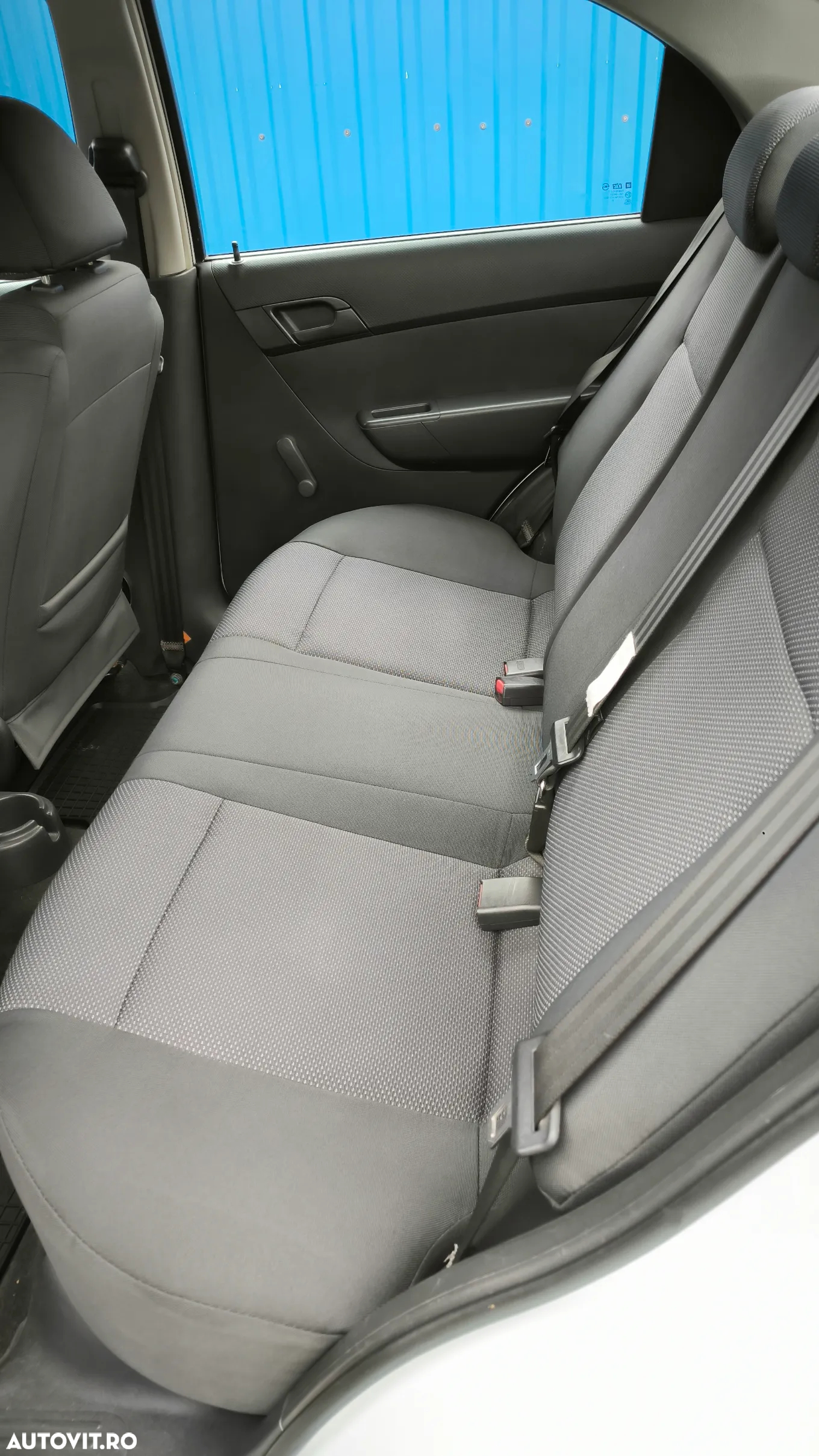 Chevrolet Aveo - 5