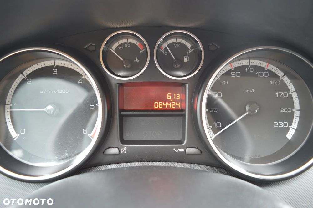 Peugeot 308 1.6 HDi Premium - 20