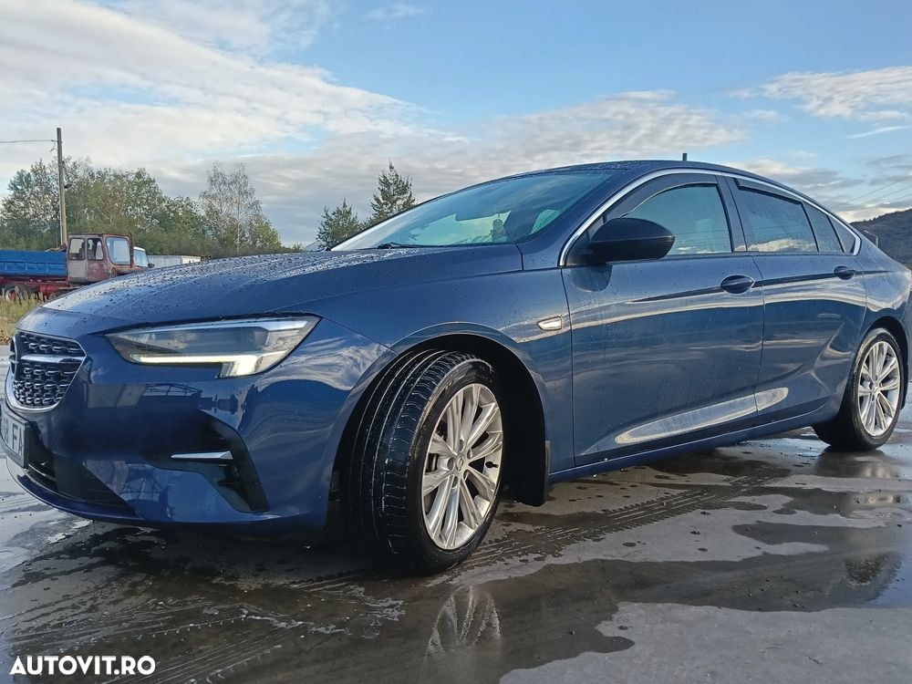 Opel Insignia - 2