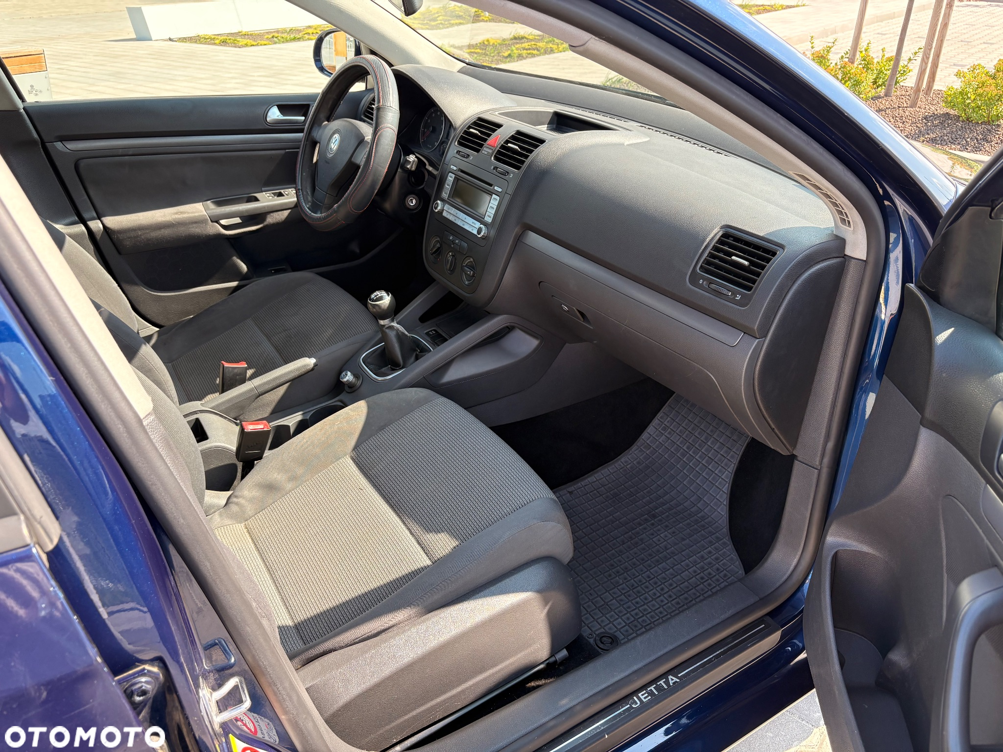 Volkswagen Jetta 1.6 FSI Comfortline - 7