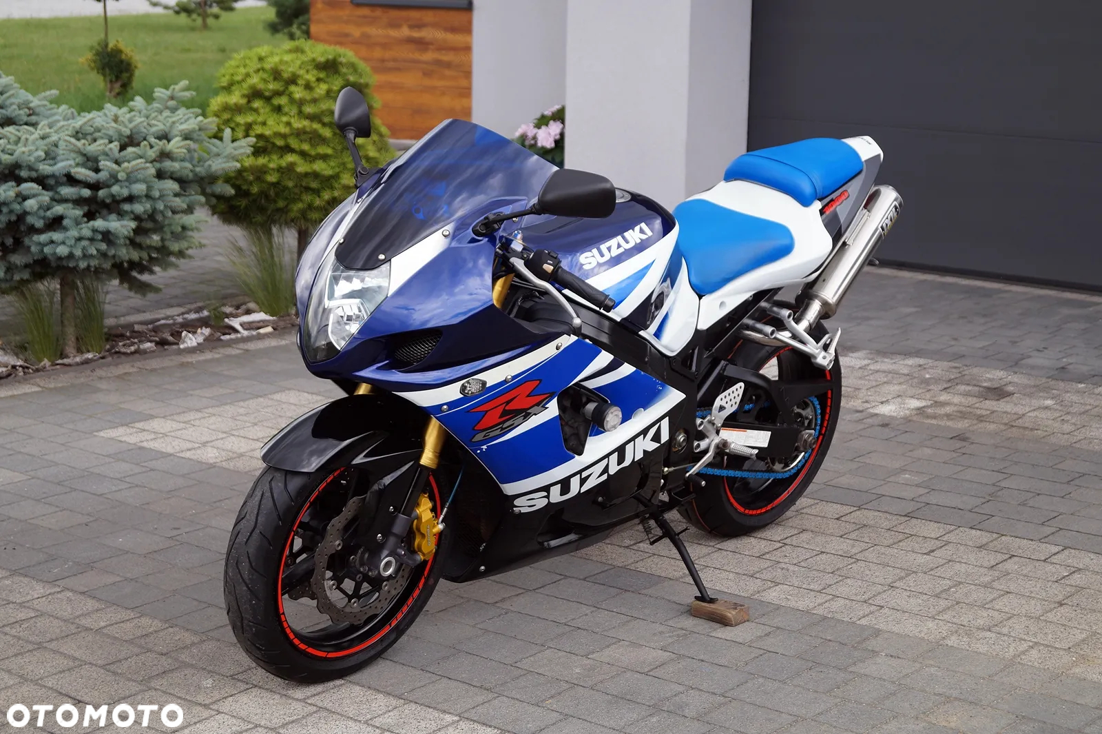 Suzuki GSX-R - 3