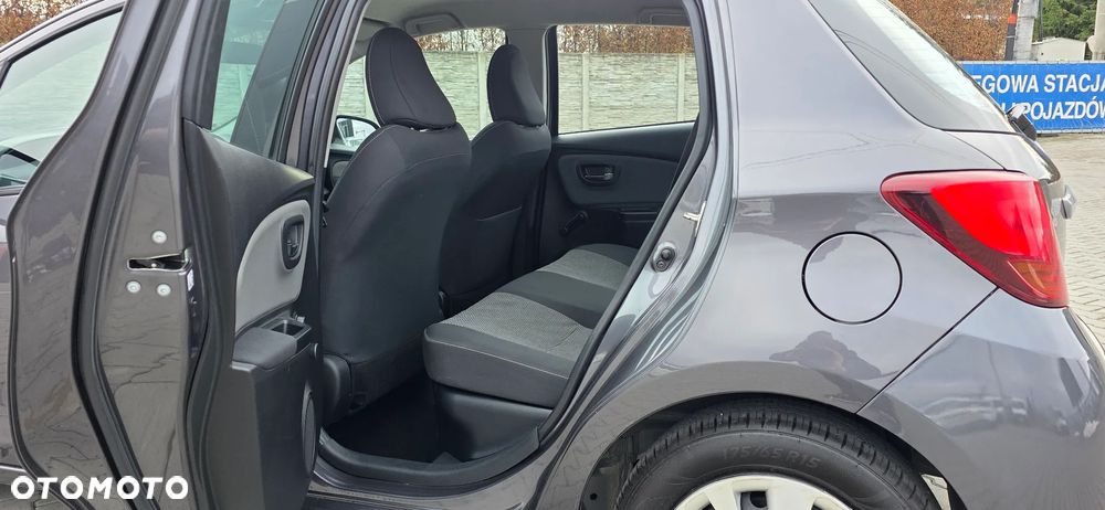 Toyota Yaris 1.5 VVT-i Launch Edition - 14