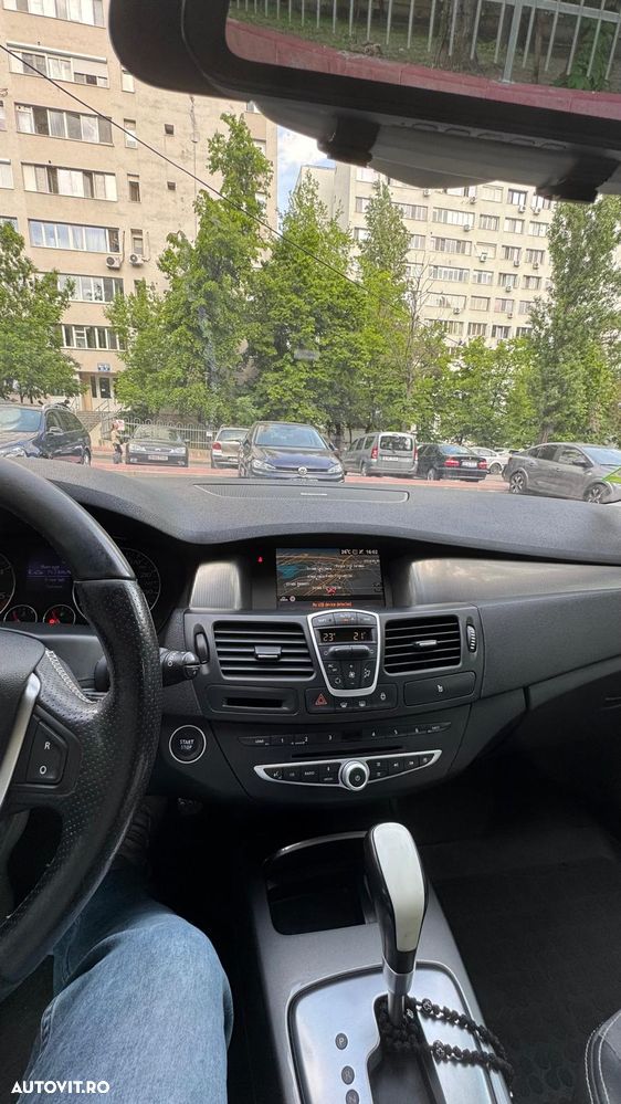 Renault Laguna dCi 175 FAP Aut. Bose Edition - 12