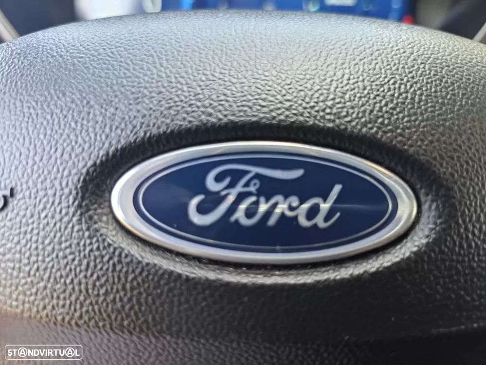 Ford Focus 1.0 EcoBoost MHEV ST-Line - 30