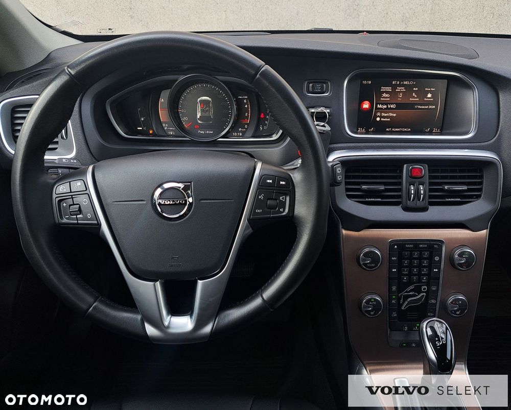 Volvo V40 - 14