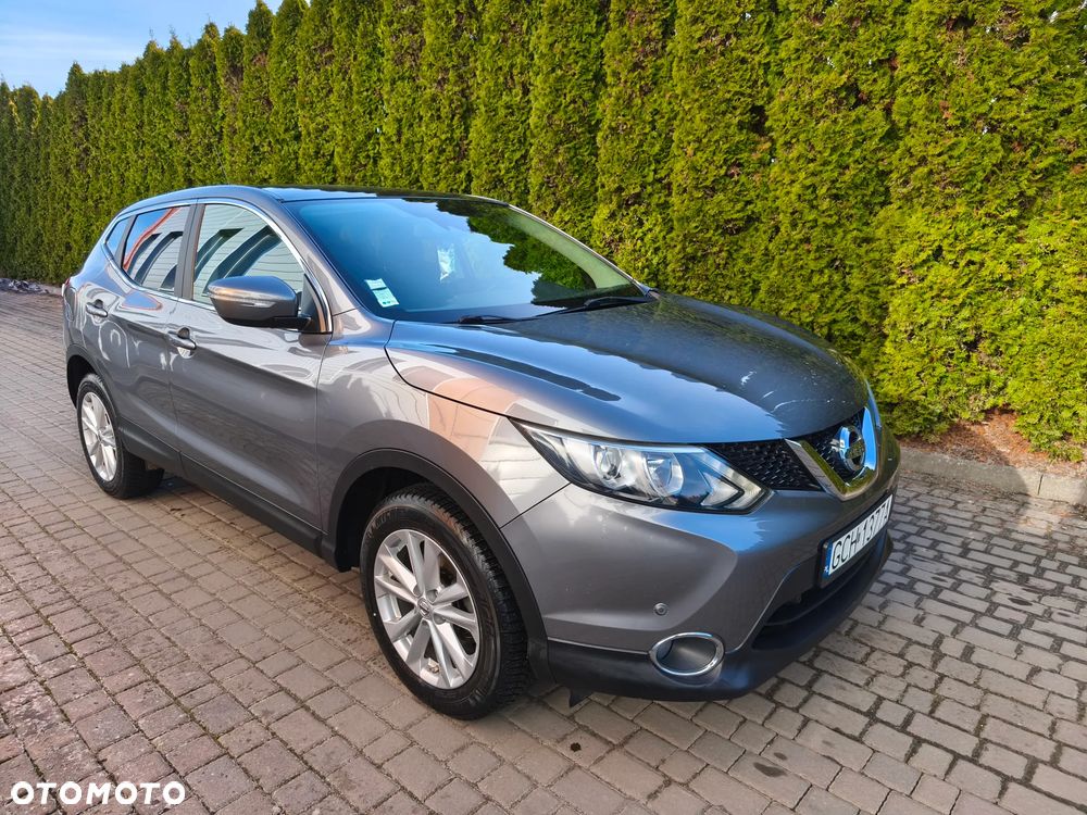 Nissan Qashqai - 1