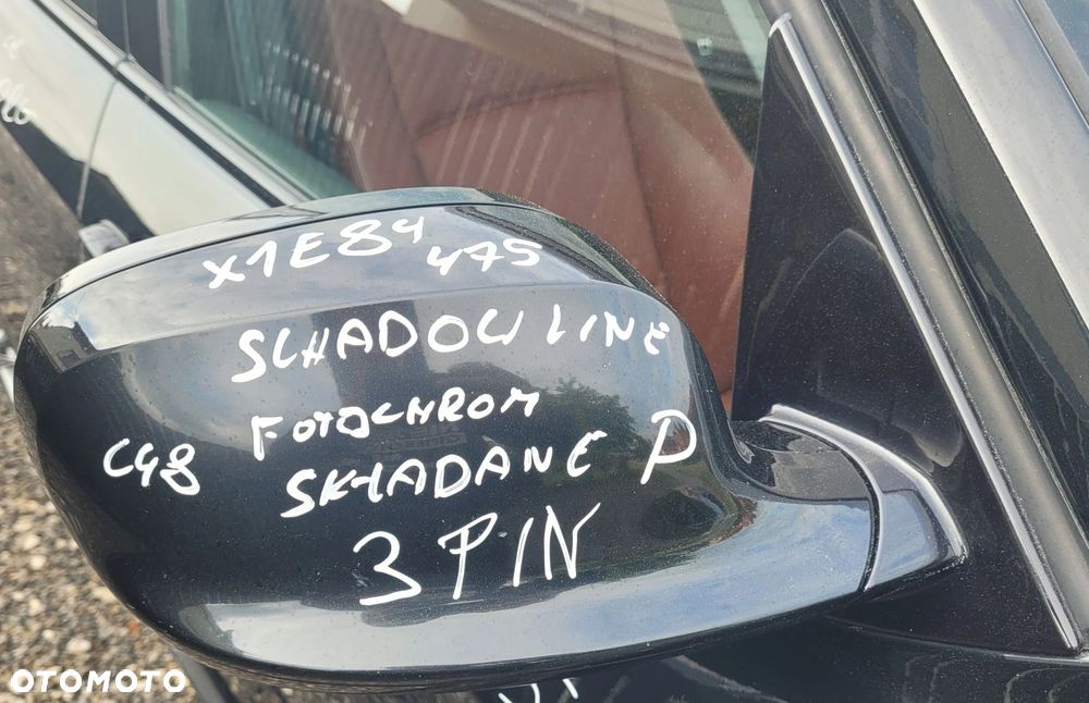 LUSTERKO PRAWE BMW X1 E84 3PIN SHADOWLINE FOTOCHROM 475 BLACK SAPPHIRE UK