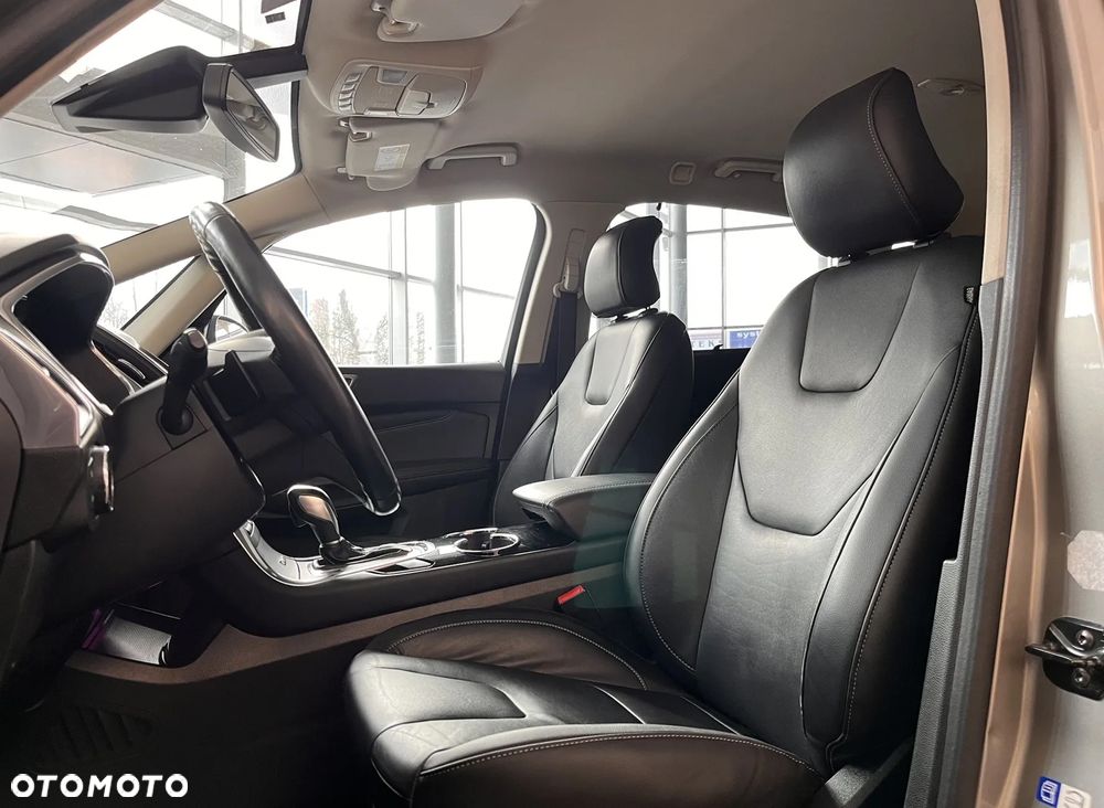 Ford S-Max 2.0 TDCi Titanium PowerShift - 23