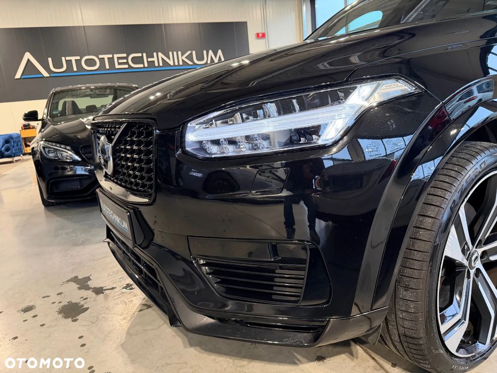 Volvo XC 90 T8 AWD Plug-In Hybrid R-Design 7os - 36