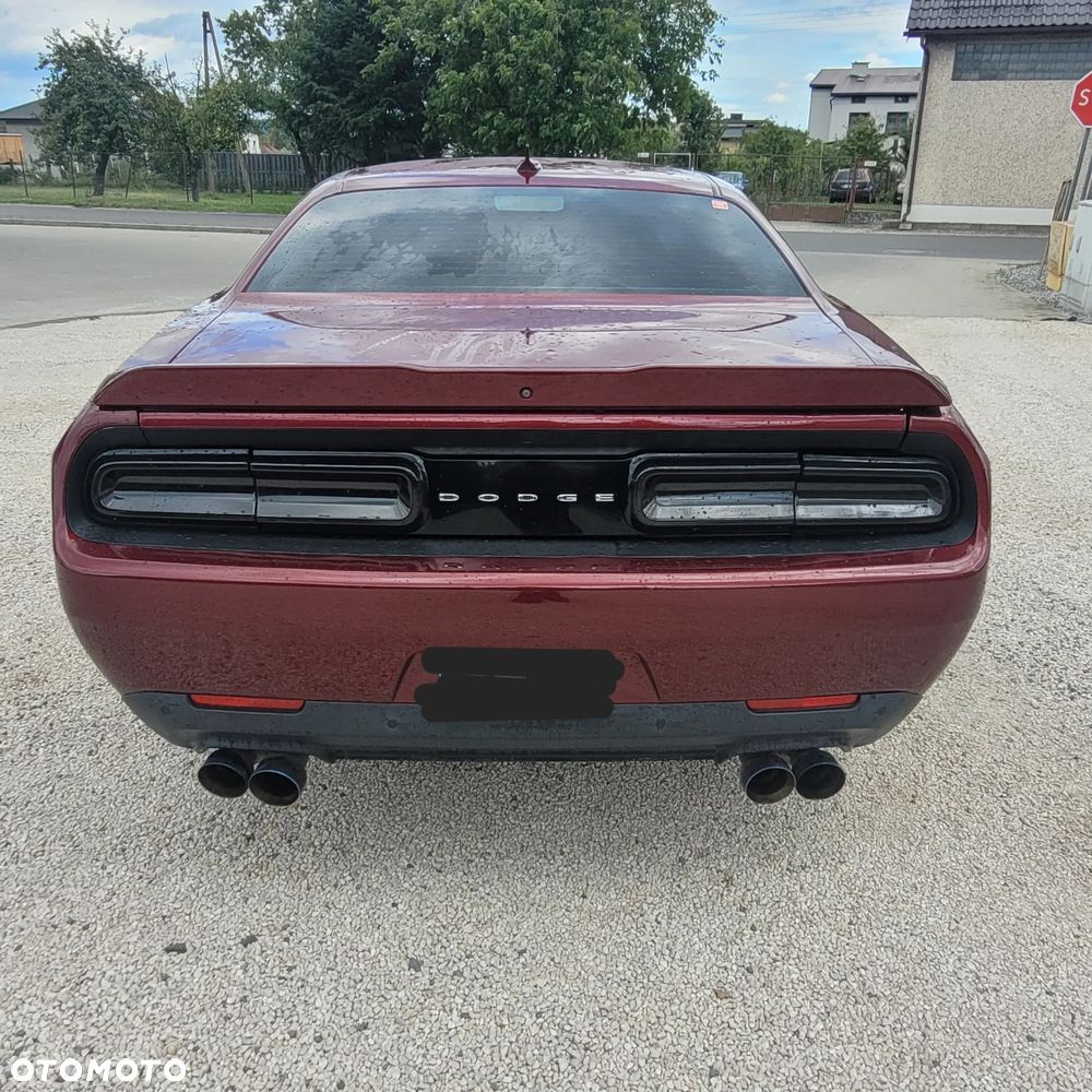 Dodge Challenger 3.6 SXT Plus - 3