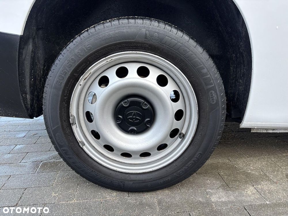 Toyota PROACE CITY - 13
