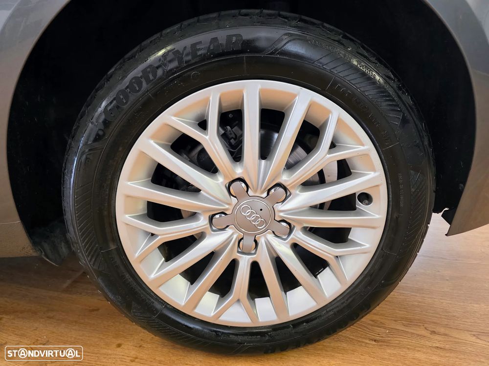 Audi A3 Sportback 1.6 TDI Design - 20