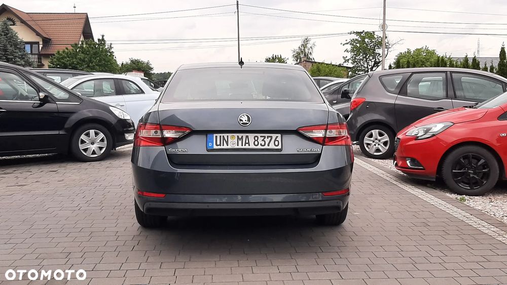 Skoda Superb 1.4 TSI ACT DSG Active - 4