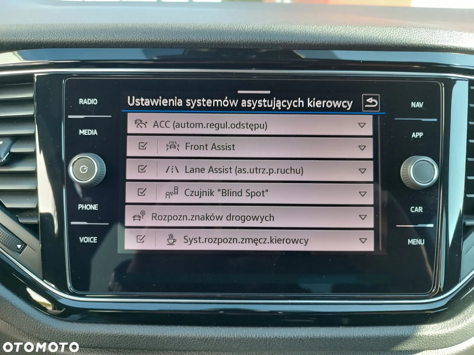 Volkswagen T-Roc 1.5 TSI ACT OPF DSG Sport - 28