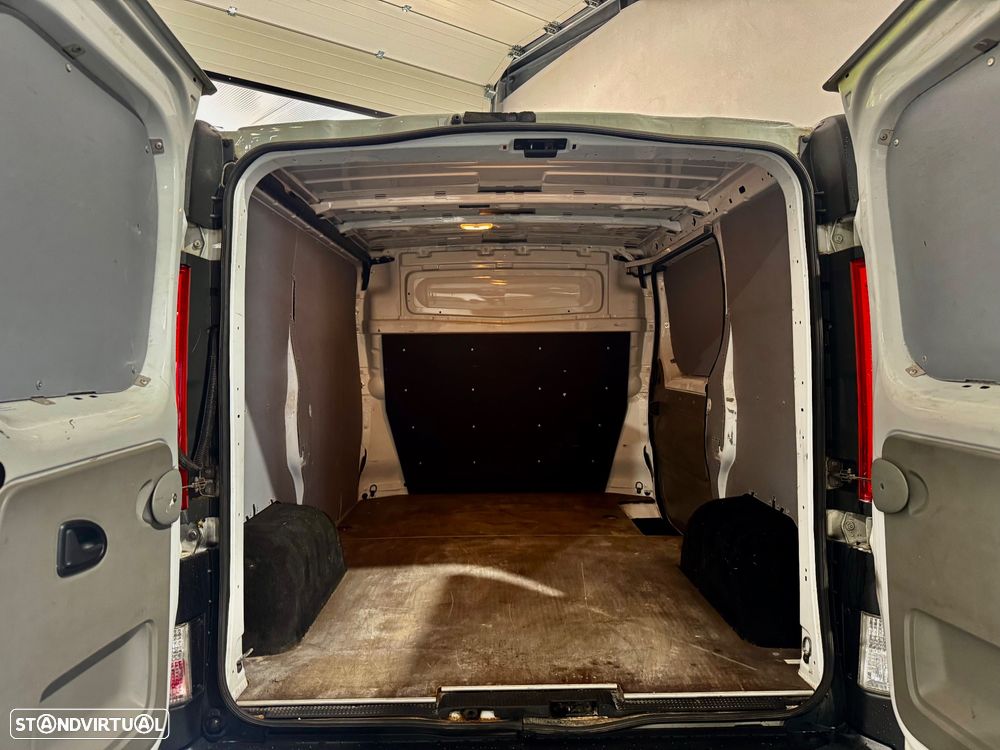 Opel Vivaro 2.0 cdti 90 cv - 12