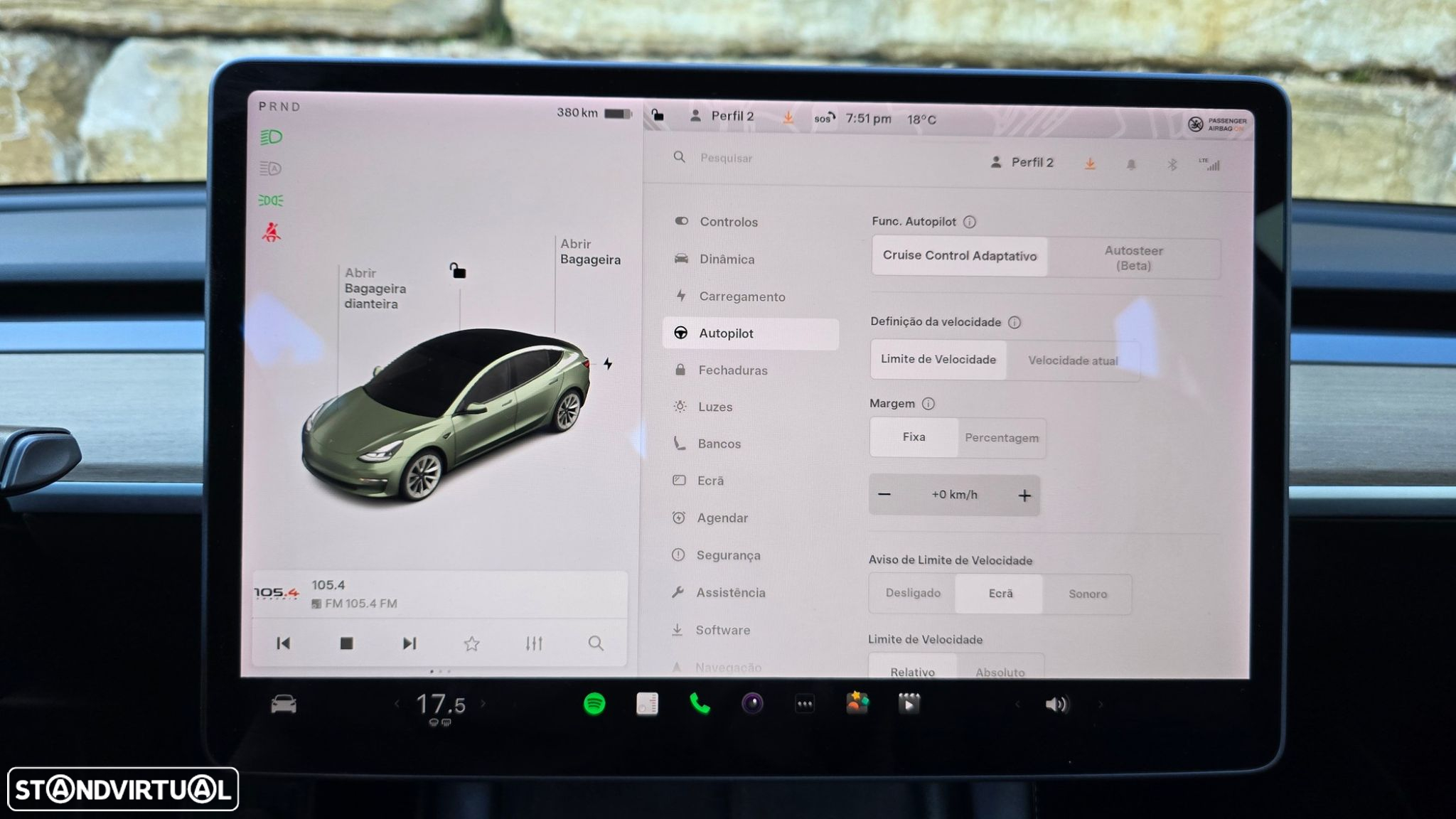 Tesla Model 3 - 30