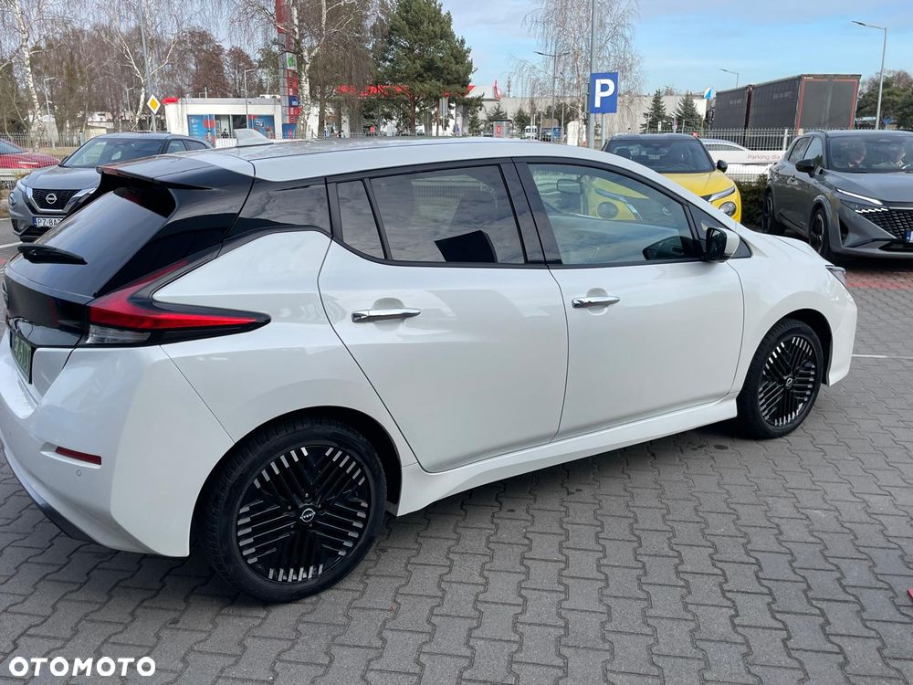 Nissan Leaf 40kWh N-Connecta - 2