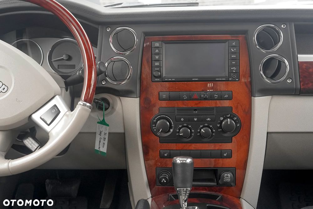 Jeep Commander 3.0 CRD DPF Automatik Overland - 34