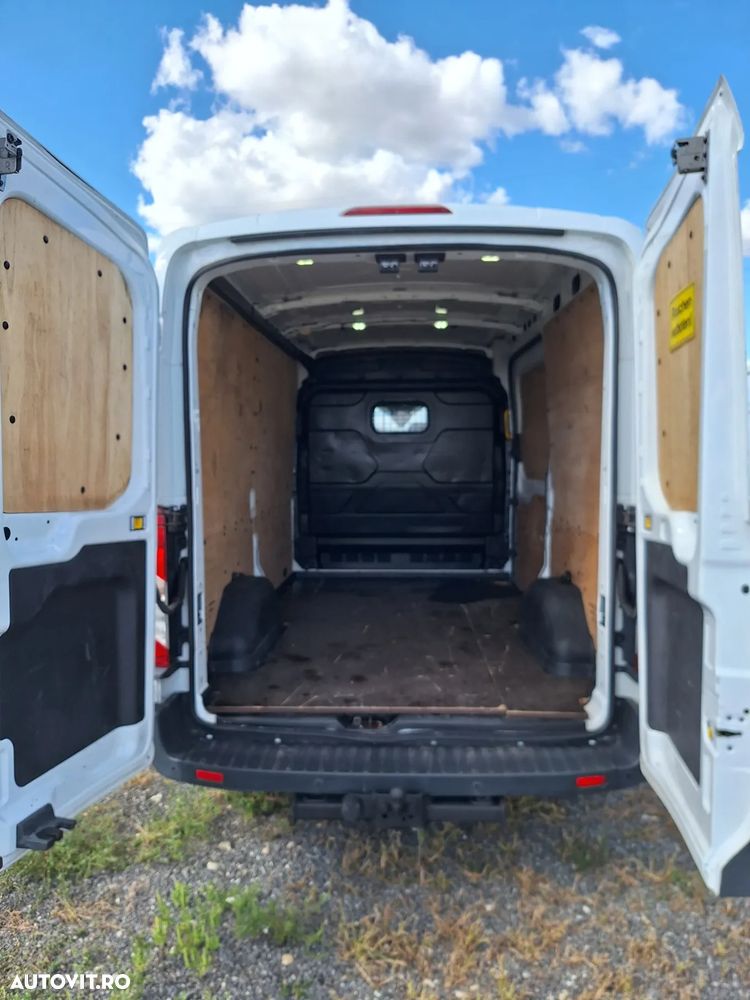 Ford Transit Mk8 - 8