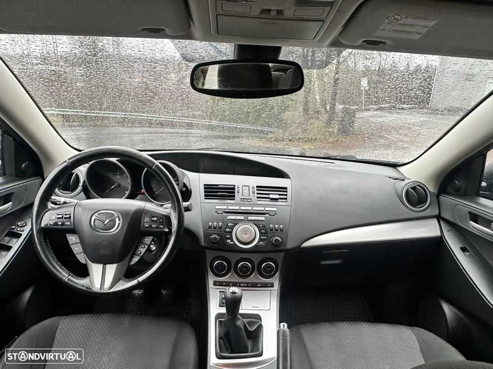Mazda 3 MZR 1.6 Exclusive Cin./Beje - 3