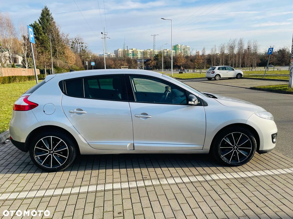 Renault Megane 2.0 140 CVT Bose Edition - 6