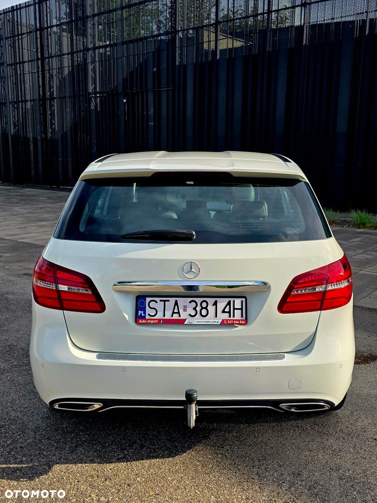 Mercedes-Benz Klasa B 200 UrbanStyle Edition - 13