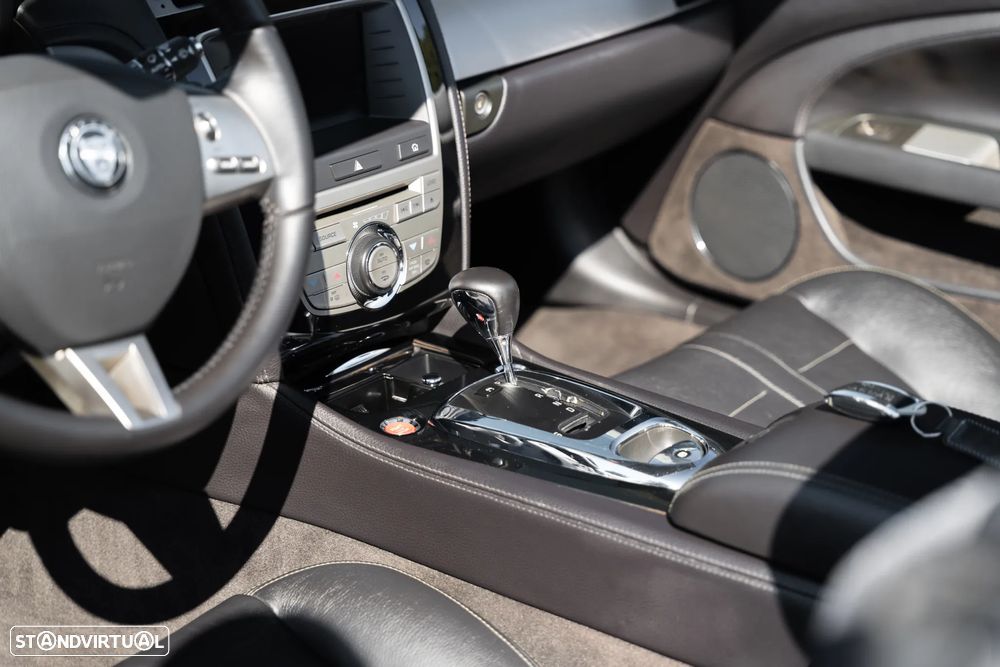 Jaguar XK 3.5 V8 - 17