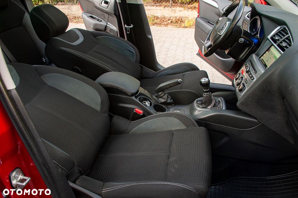 Citroën C4 BlueHDi 120 Stop&Start Business Class - 25