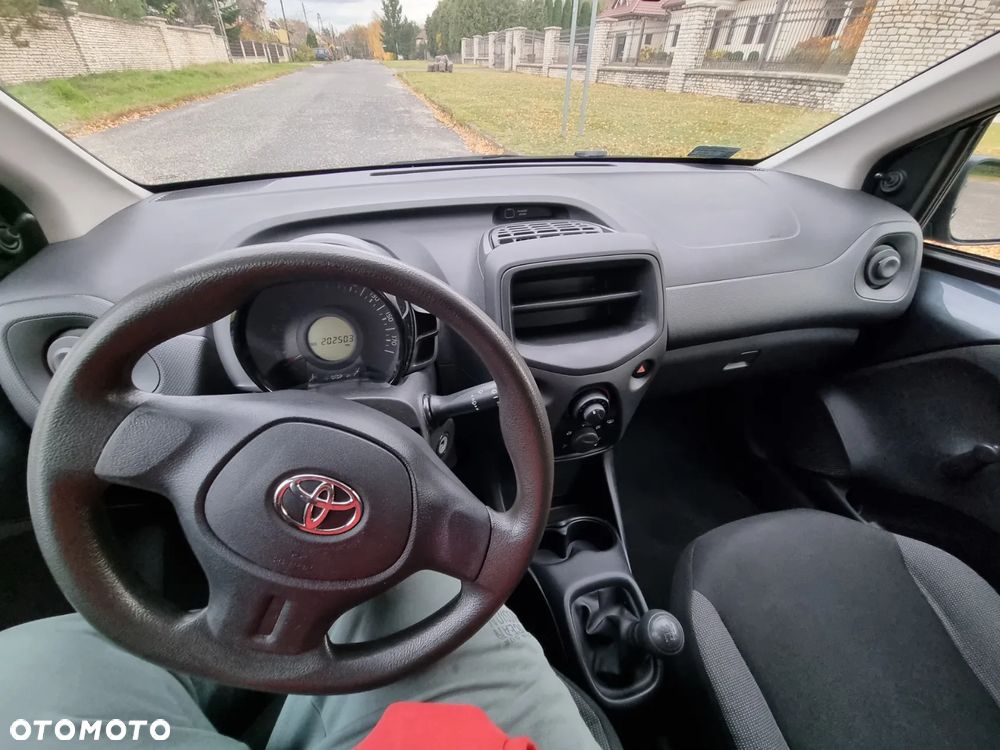 Toyota Aygo 1.0 VVT-i Sprint EU6 - 21