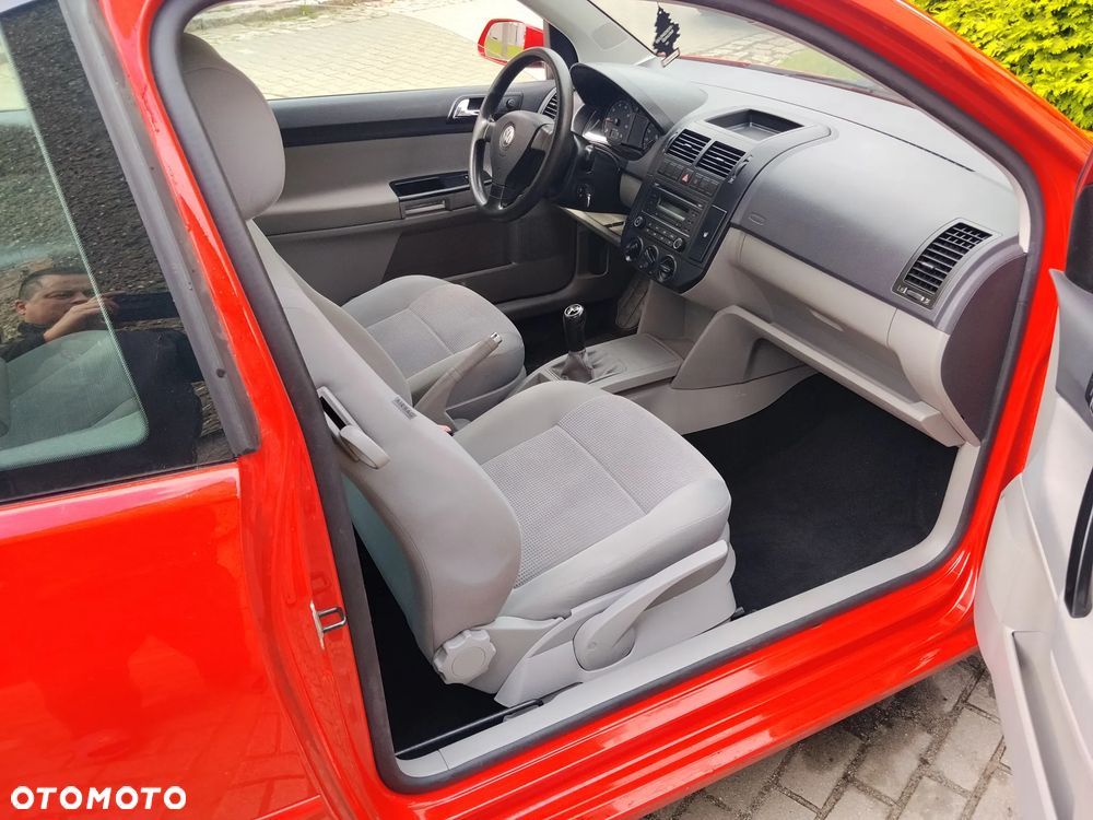 Volkswagen Polo - 21