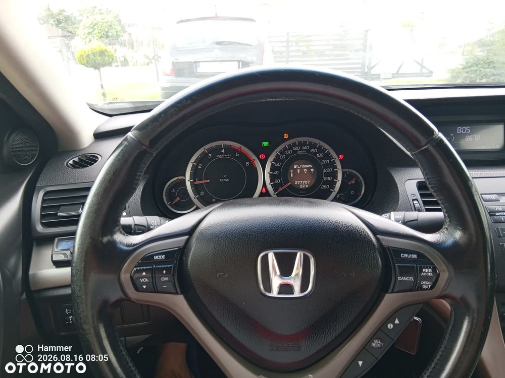 Honda Accord 2.2d Elegance - 12
