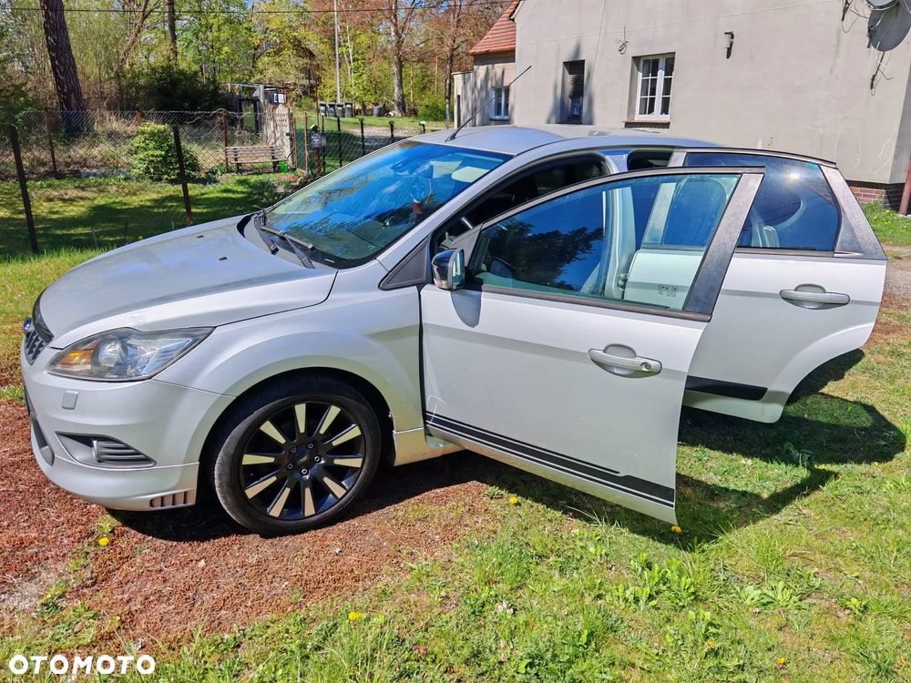 Ford Focus 1.6 TDCi Sport DPF - 5