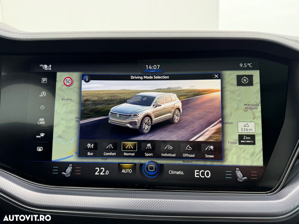 Volkswagen Touareg V6 TDI 4MOTION R-Line - 25