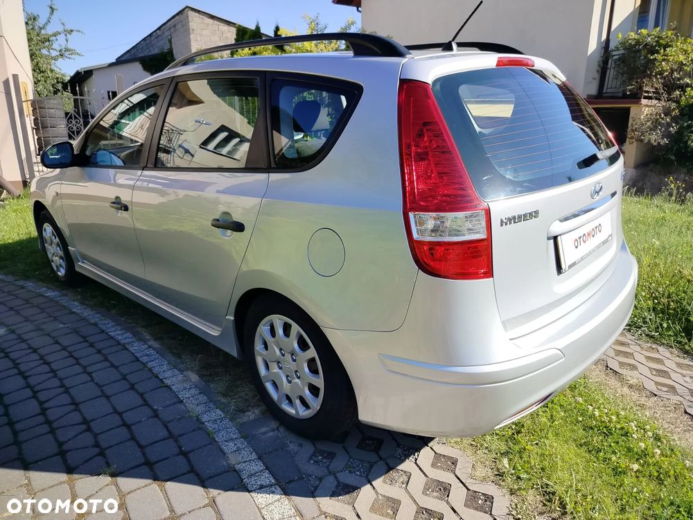 Hyundai i30 i30cw 1.4 blue Classic - 7