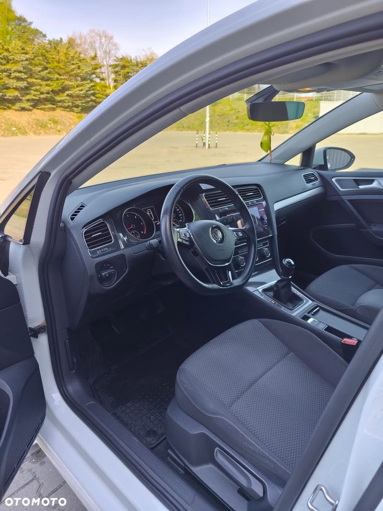 Volkswagen Golf 1.6 TDI BMT Trendline - 13
