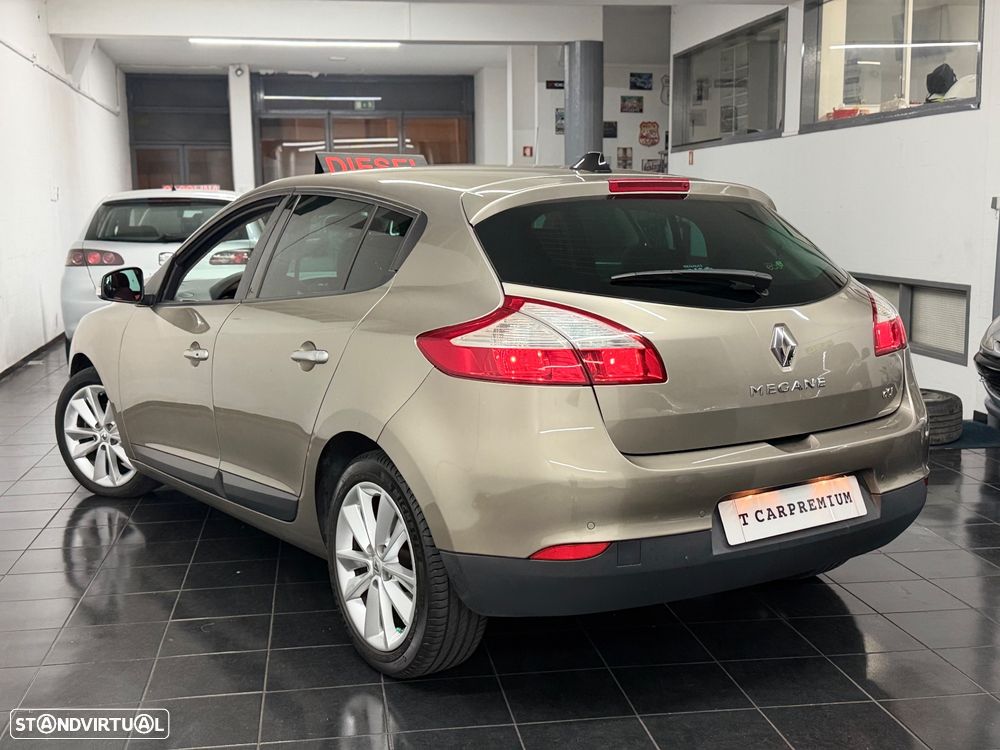 Renault Mégane 1.5 dCi Dynamique S - 5