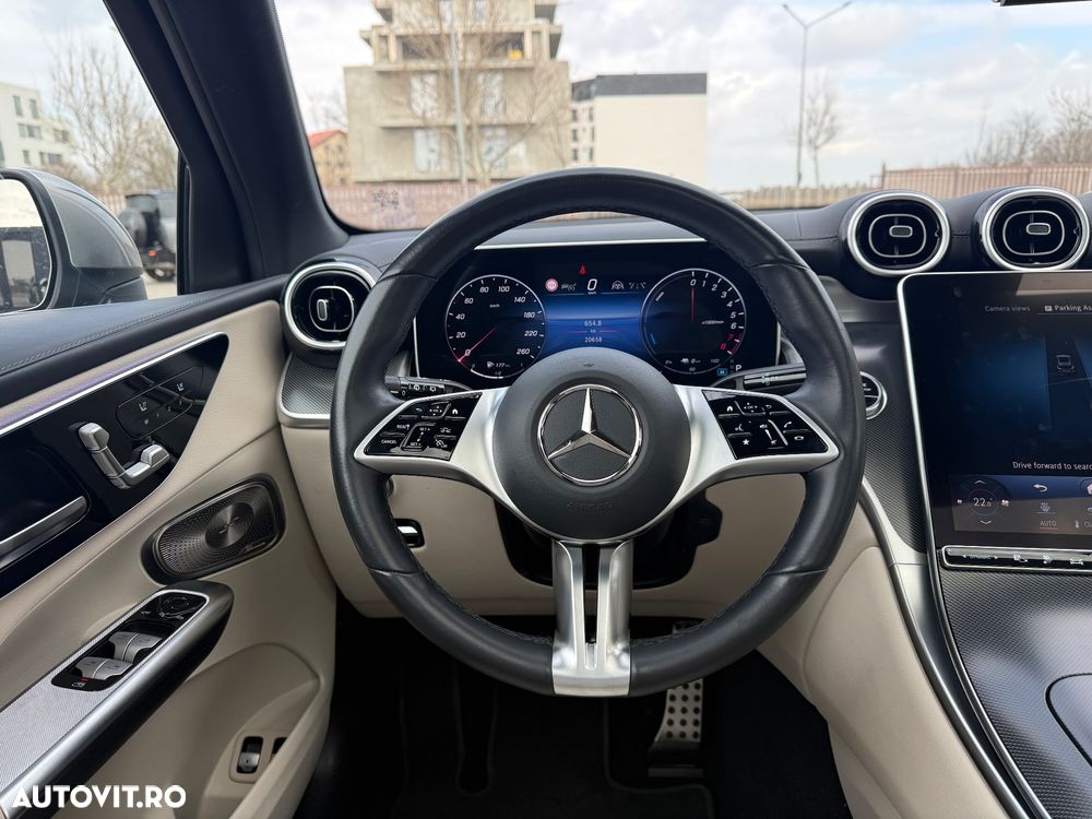 Mercedes-Benz GLC - 16