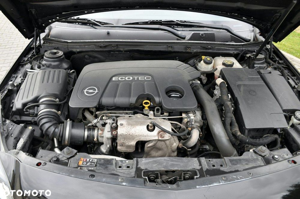 Opel Insignia - 37