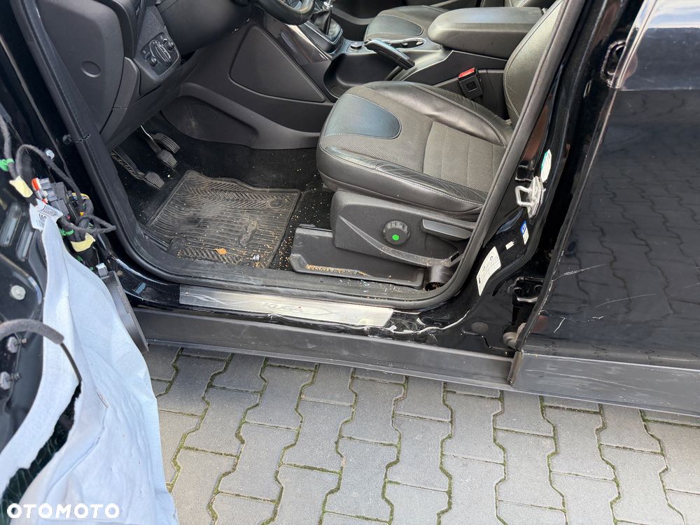 Ford Kuga 2.0 TDCi 4WD Titanium Plus - 6