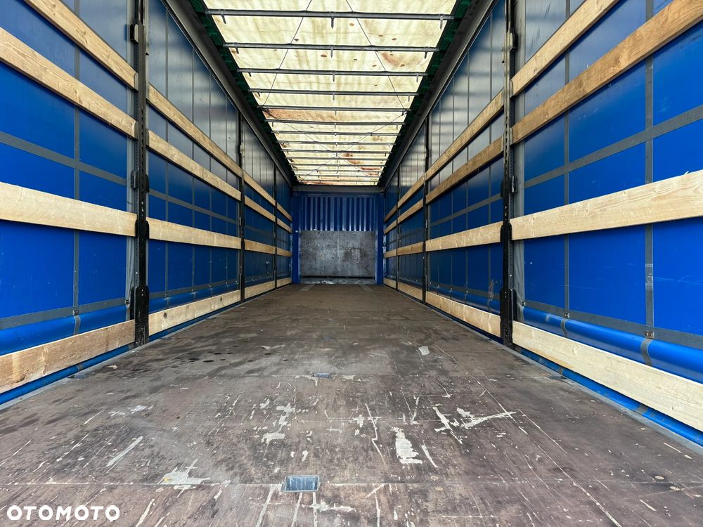 Krone SD Firanka Certyfikat XL, Dach podnoszony - 13