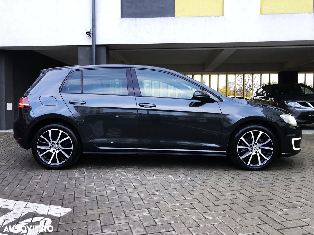 Volkswagen Golf GTE - 31