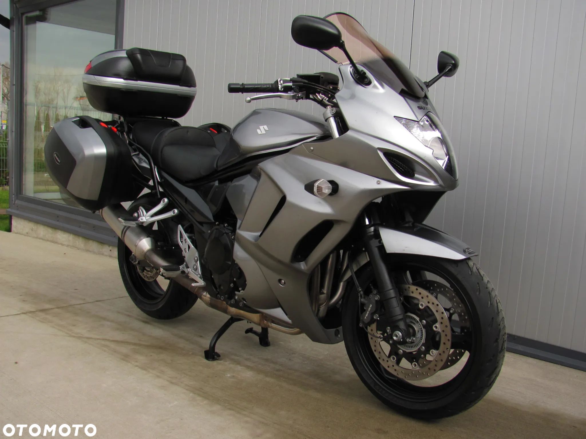 Suzuki GSX - 1