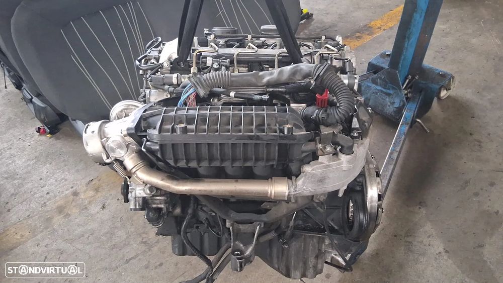 Motor Mercedes W203 2.2cdi refª 611.962 com injeção - 2