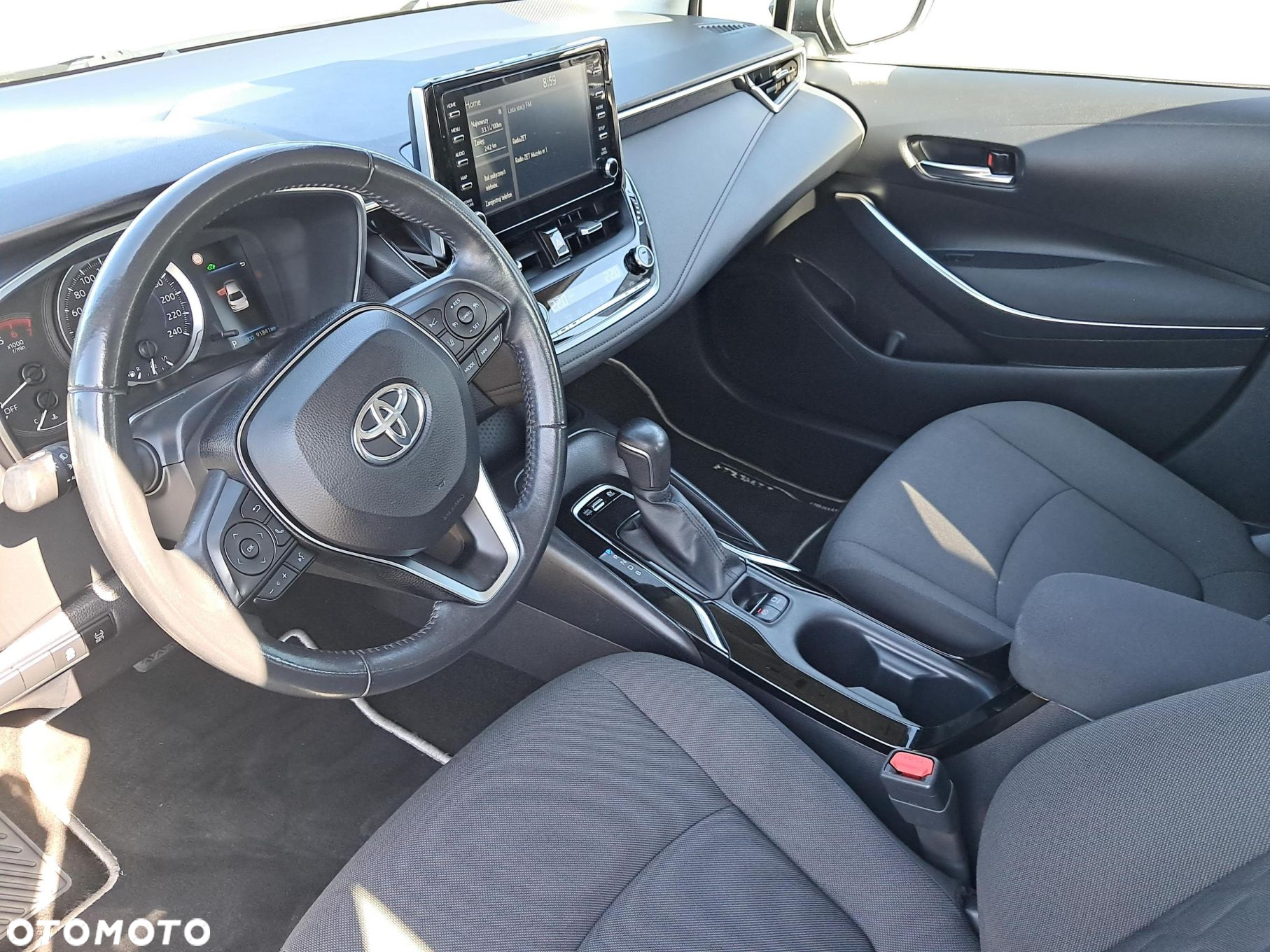 Toyota Corolla - 16