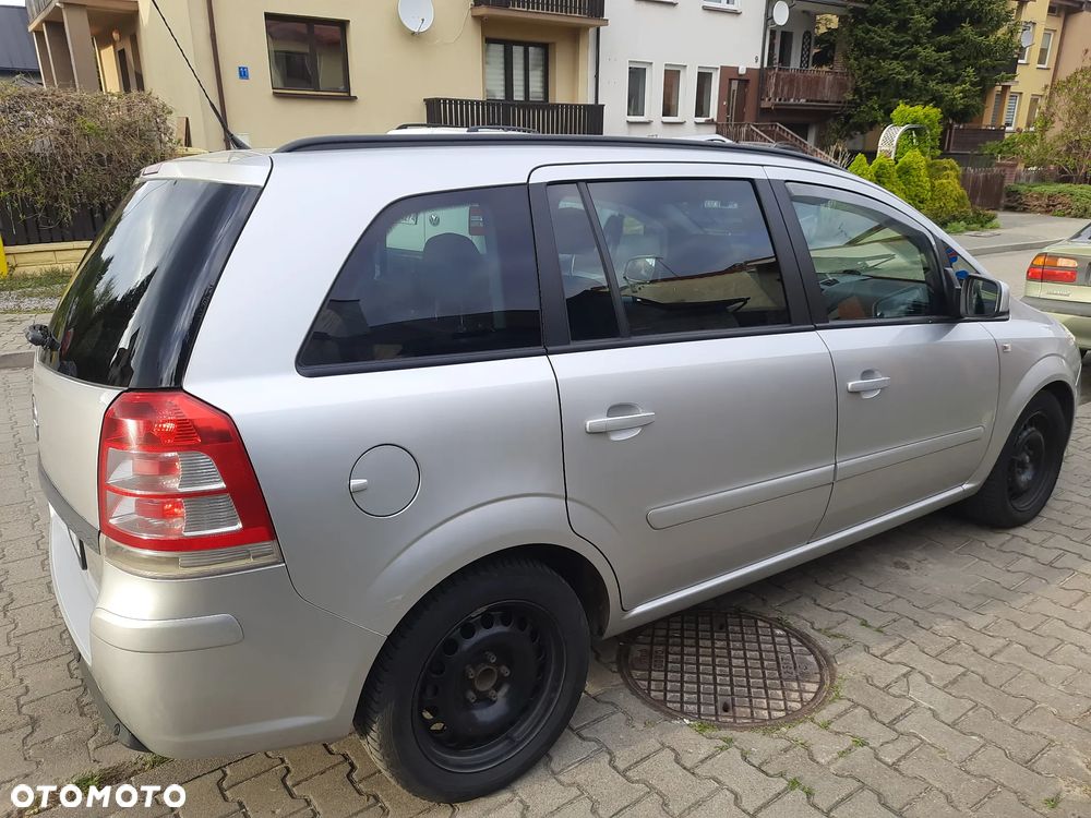 Opel Zafira - 5