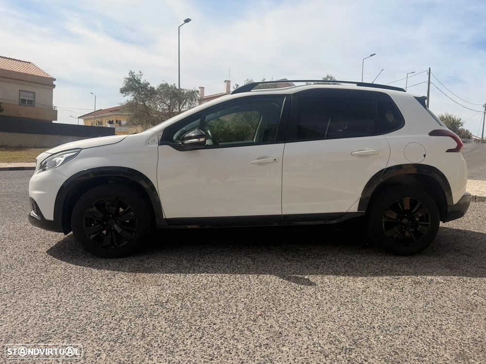Peugeot 2008 - 6